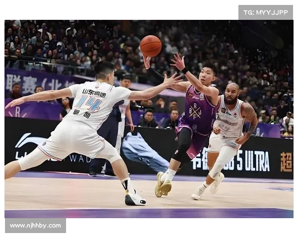 2025年NBA东部排名更新，强队竞争激烈季后赛形势扑朔迷离