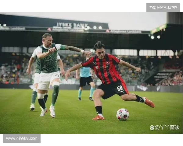 德甲争夺欧联资格激烈进行 各队争抢宝贵名额 德甲争夺欧联资格激烈进行 各队争抢宝贵名额