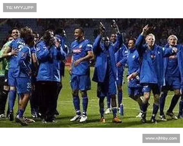 德甲联赛防守战术解析：从高压逼抢到区域防守的多样化运用